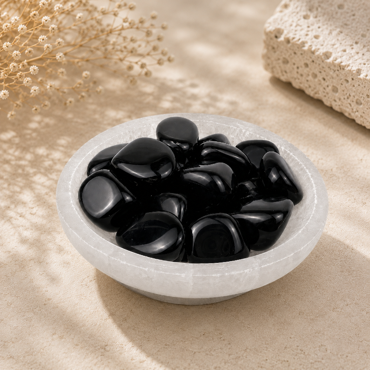 Black Obsidian Tumbled Stone - 20-30 mm