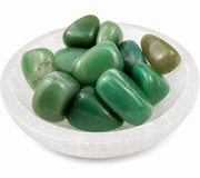 Green Aventurine Tumbled Stone - 20-35 mm