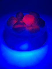 Pink Mangano Calcite UV Tumbled Stone - 20-35 mm