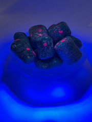 Ruby Zoisite Tumbled Stone - 15-40 mm