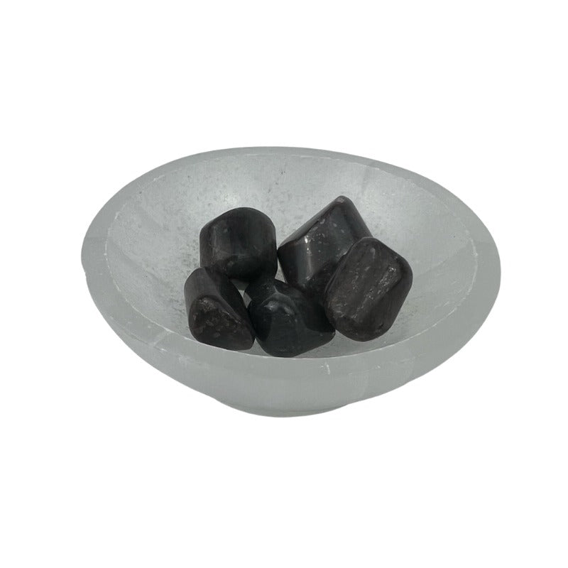 Dark Ruby Tumbled Stone - 20-30 mm