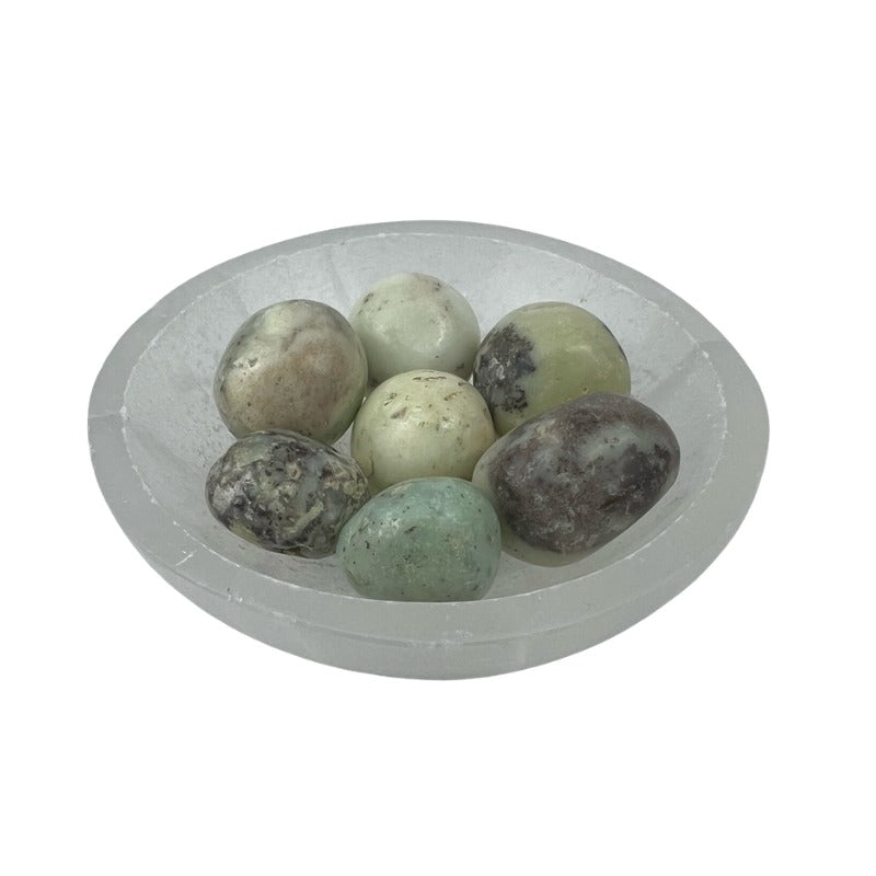 Green Chrysoprase Tumbled Stone - 20-30 mm