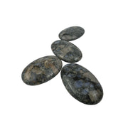 Que Sera Palm Stone - 2.25 inch