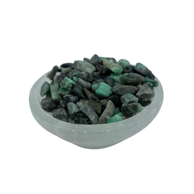 Emerald Tumbled Chips - 8-25 mm