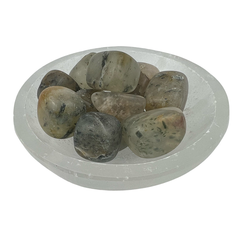 Clinochlore Quartz Tumbled Stone - 20-30 mm
