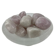 Lavender Quartz Tumbled Stone - 20-35 mm