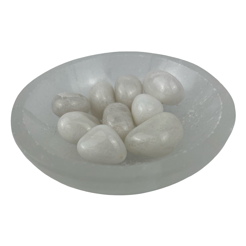 White Agate Tumbled Stone - 20-30 mm