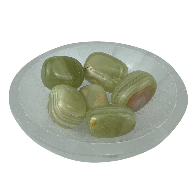Green Onyx Tumbled Stone - 15-30 mm