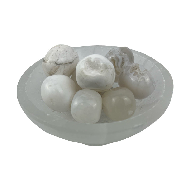 Snow White Agate Tumbled Stone - 20-35 mm
